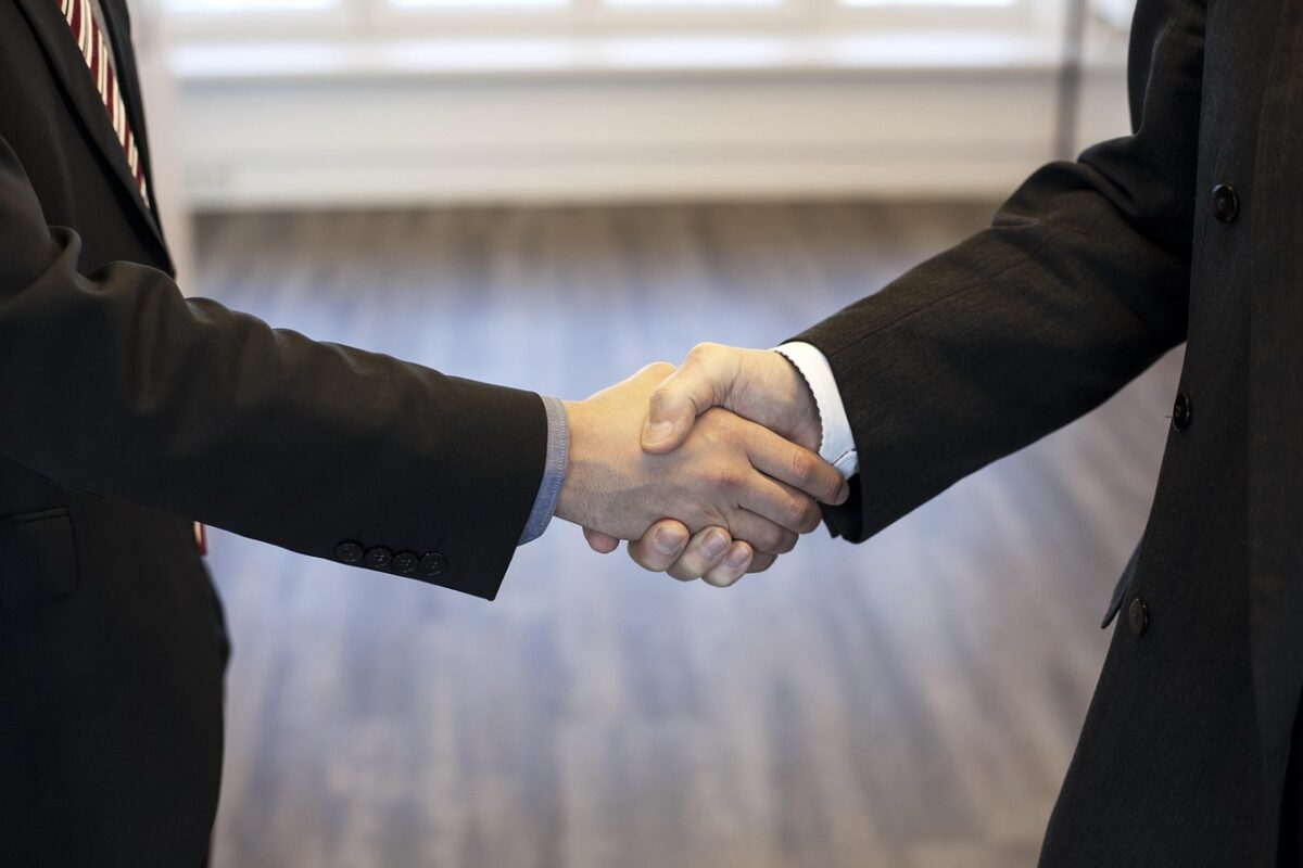 Slow Marketing : Comment Ralentir Redonne la Confiance aux Consommateurs en 2025
